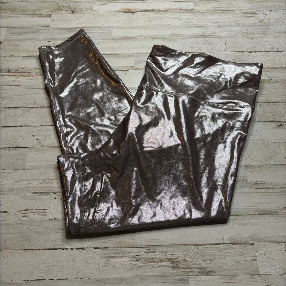 Old Navy Powersoft Extra High Rise Leggings Starry Sky Metallic Shine Sz 4X - Picture 1 of 9